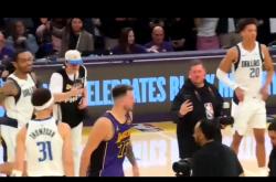 华体会体育APP下载-湖人不敌篮网，遭遇两连败