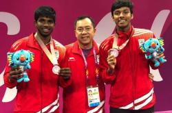 华体会APP下载-英格兰羽毛球队轻取丹麦羽毛球队，陶菲克绝境逆转的简单介绍