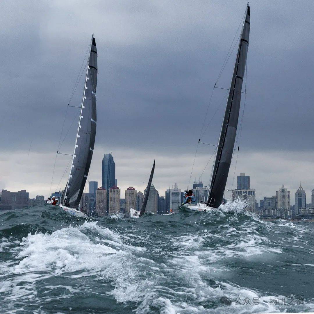 驾驭风浪：帆船选手挑战极限的简单介绍