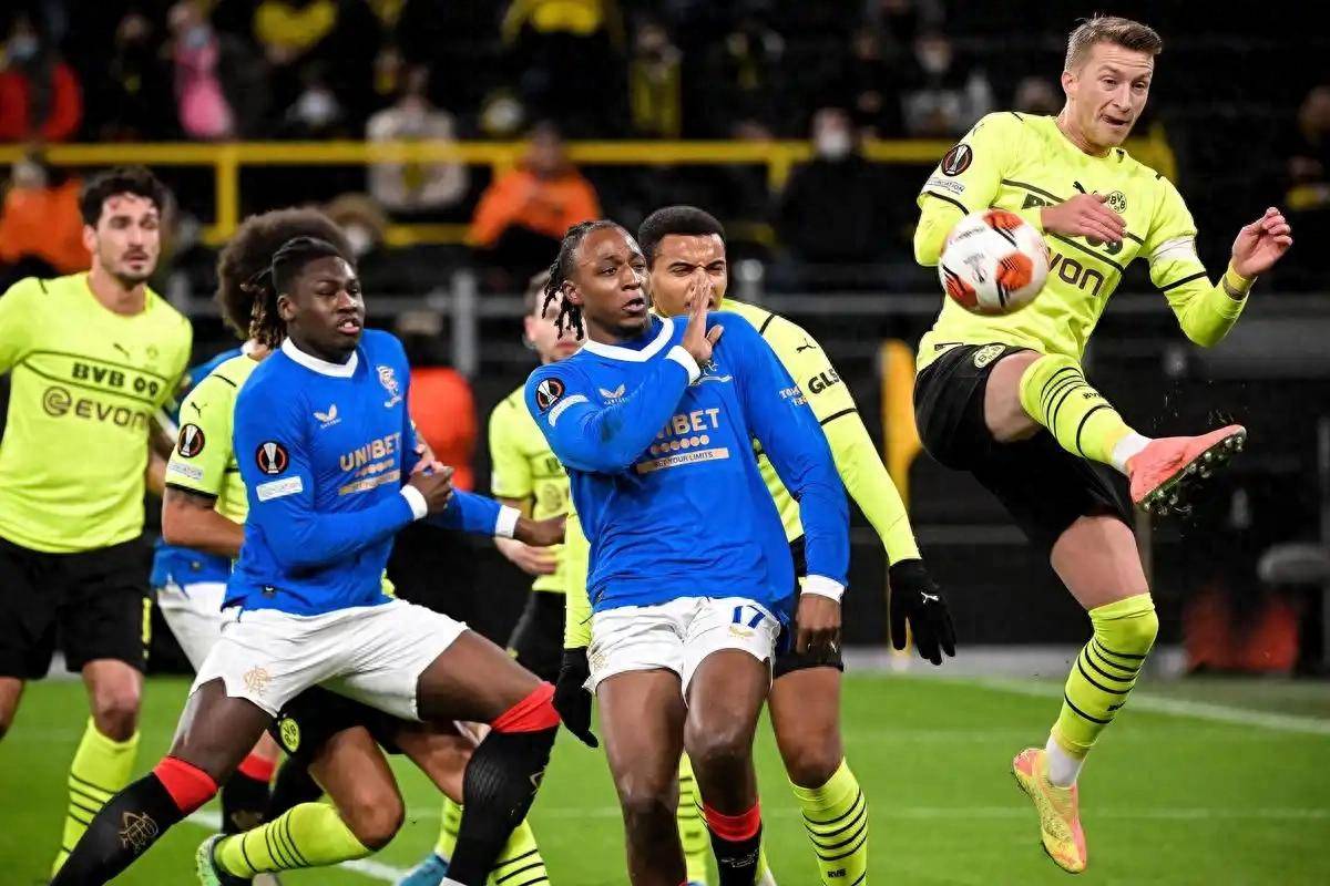 托特纳姆热刺前锋连续进球，球队信心大涨迎战强敌