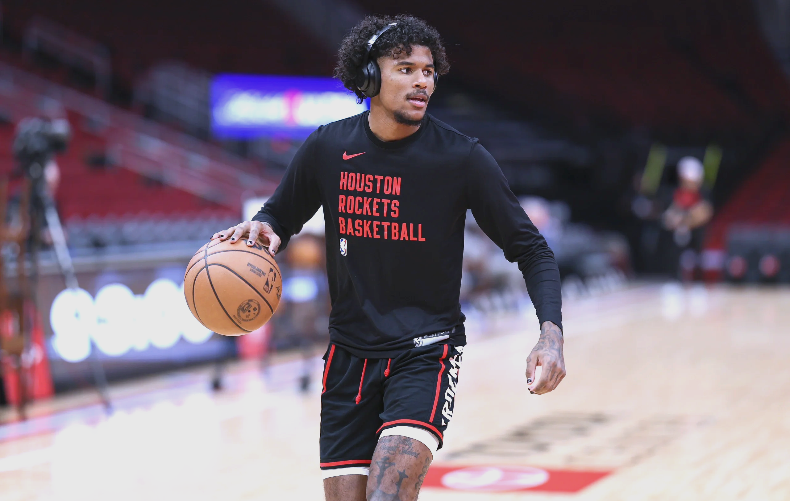 包含独行侠力克热火，东契奇复出砍下40+帮球队获胜的词条