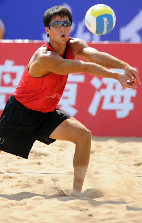 比赛中球员的精彩传球打动观众