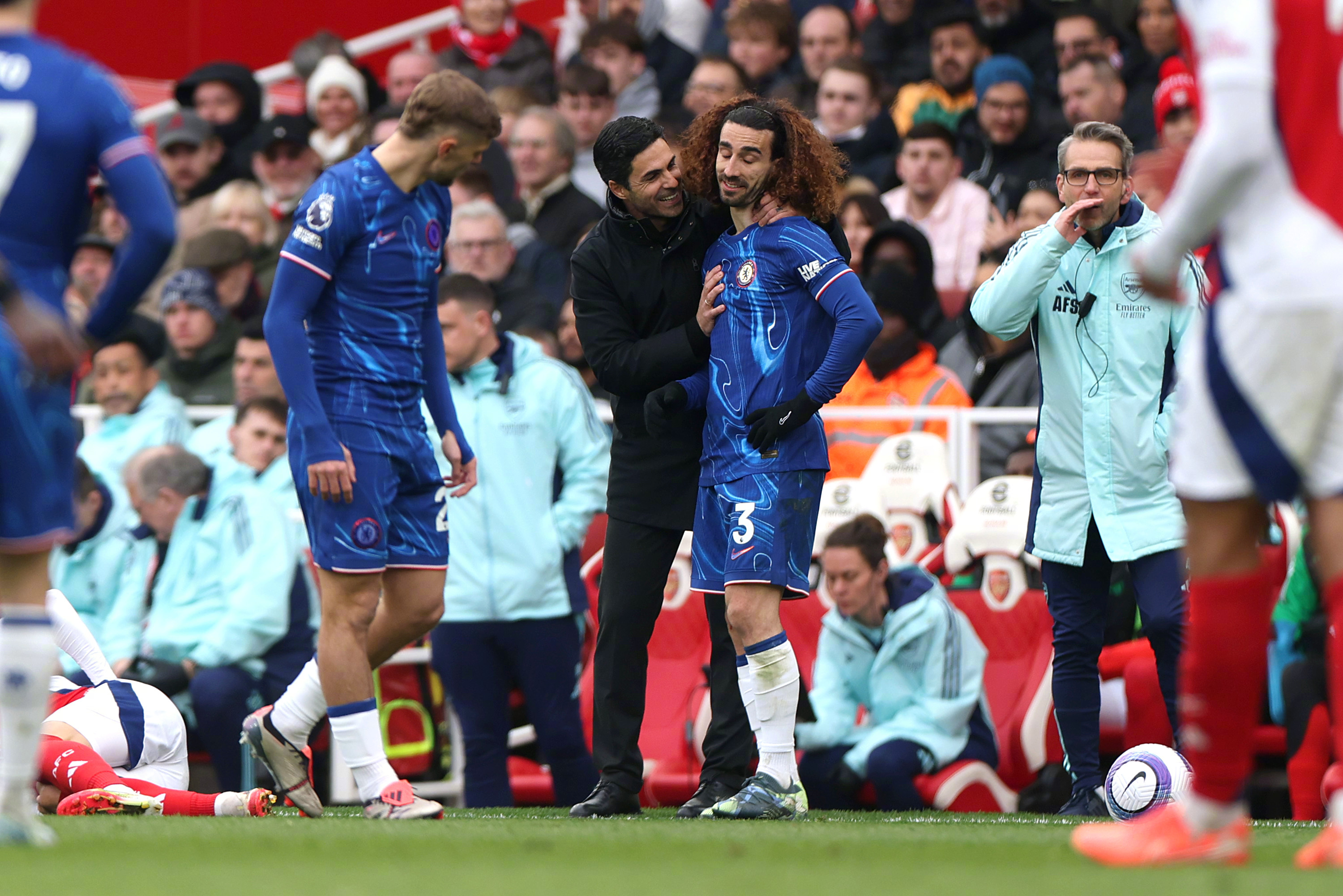 客场作战，英格兰国家队轻松战胜乌克兰队