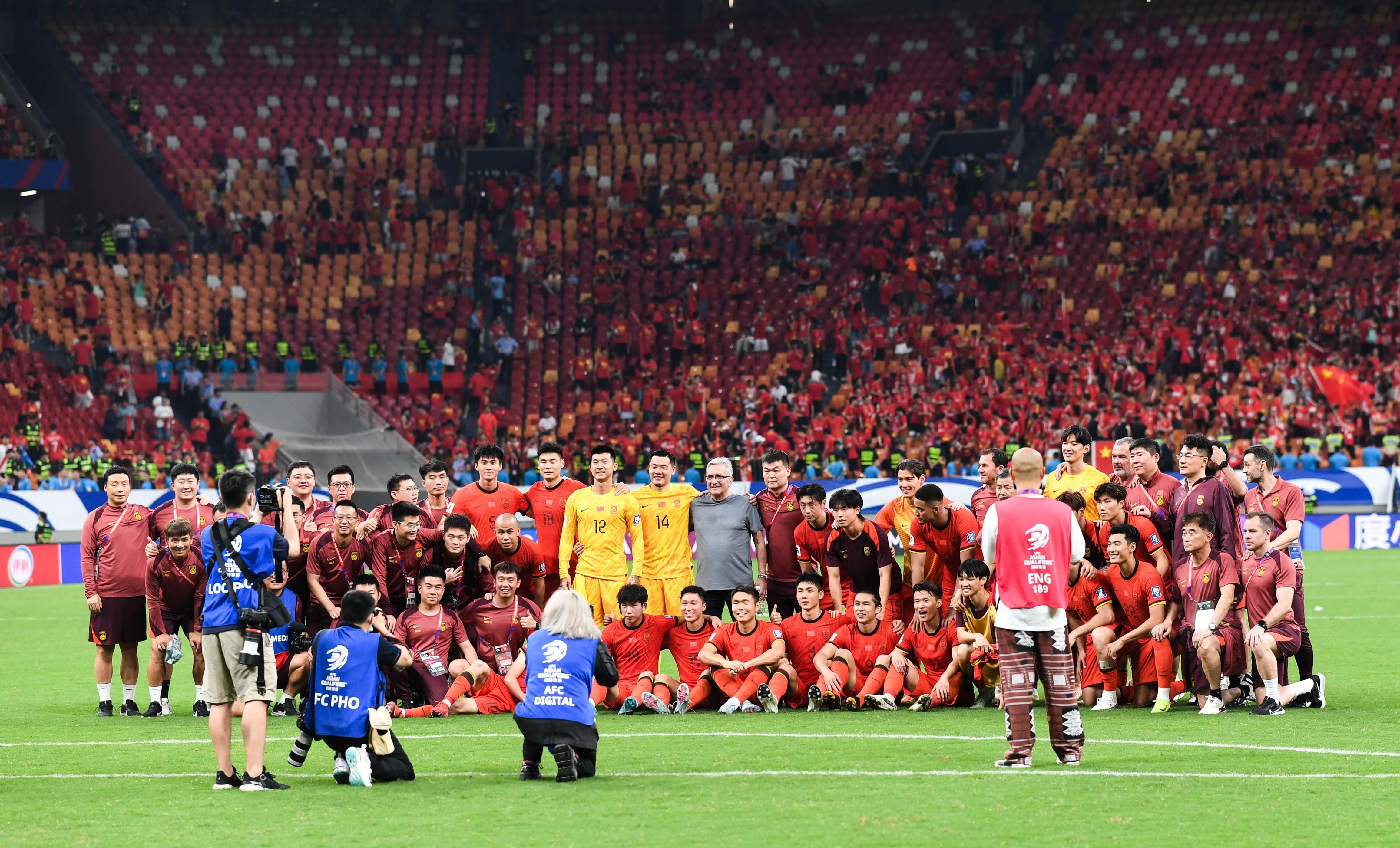 亚洲球员在世界赛场上展现实力