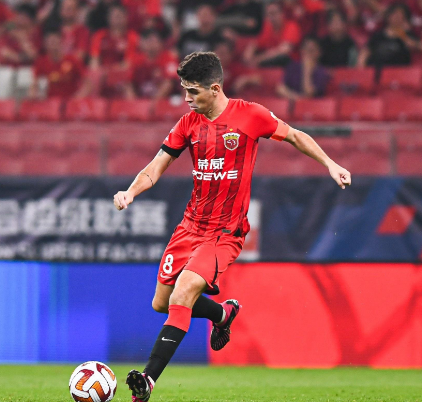 图卢兹铁腰出击，豪取胜利稳固阵地的简单介绍