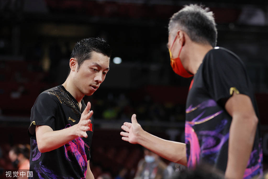 中国队横扫法国队，许昕点燃赛场
