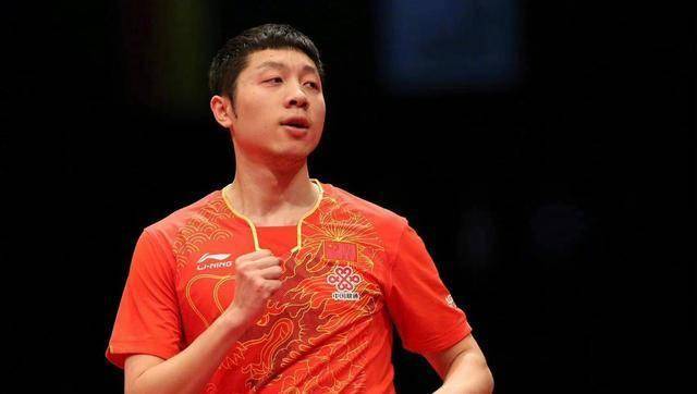 中国队横扫法国队，许昕点燃赛场