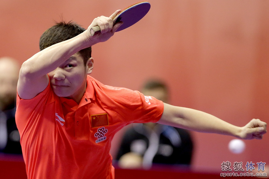 中国队完胜波兰队，张继科状态火热